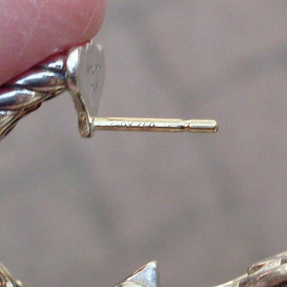 Retired David Wellesley Hoop Earrings - Omega Backs - 18K/925 - Picture 10 of 11